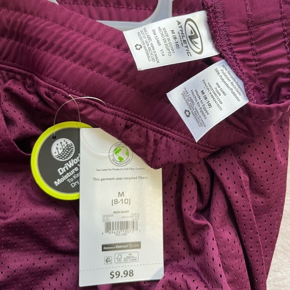 Athletic Works Women’s Mesh Shorts. Dri Works Moisture Wicking Dual Hand Pockets - Picture 4 of 4